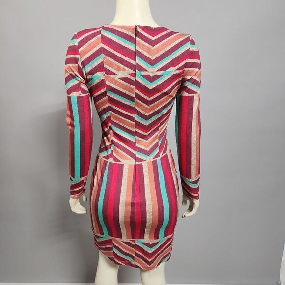 Charlie jade xs dress  - Picture 3 of 4